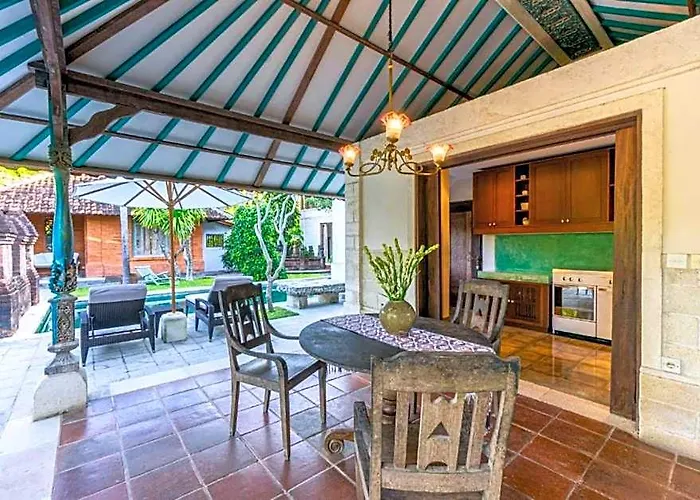 Classic Village 4 Bedroom Private Pool ホテル バリ島