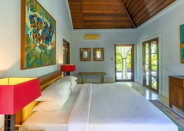 Classic Village 4 Bedroom Private Pool 4*