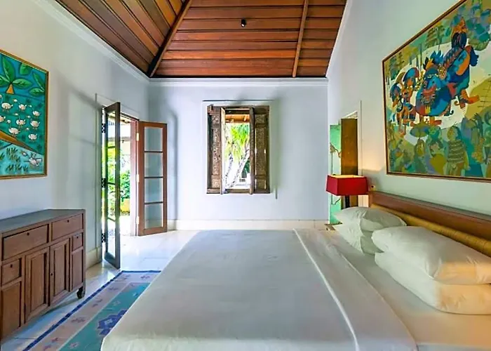 ホテル Classic Village 4 Bedroom Private Pool バリ島