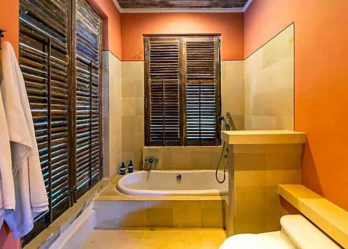 Classic Village 4 Bedroom Private Pool ホテル バリ島